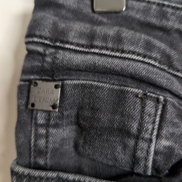ZARA 1975 Denim Mid rise Washed Black skinny Jean , Size 6 - Picture 5 of 10
